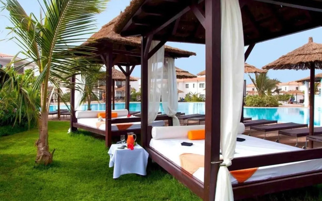 Tropical Paradise Retreat in Santa Maria