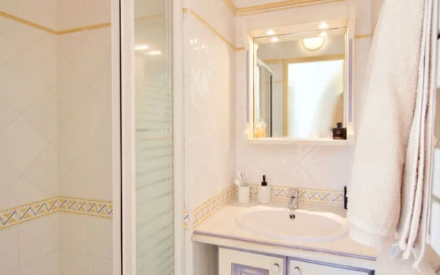 Maison Anna Comfortable Holiday Residence