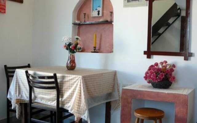 Christos Apartments Oia