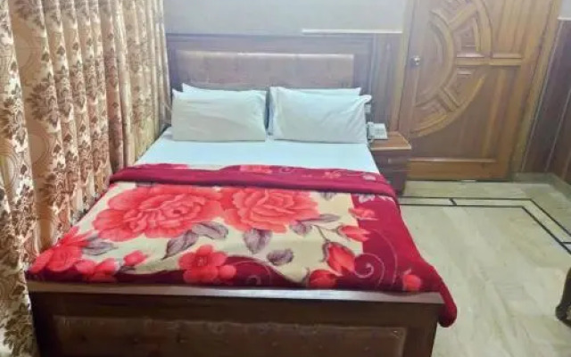 Karachi Motel
