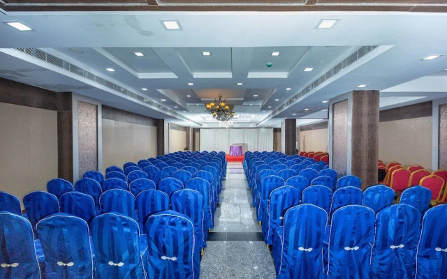 Capital O 6958 The Vijay Park