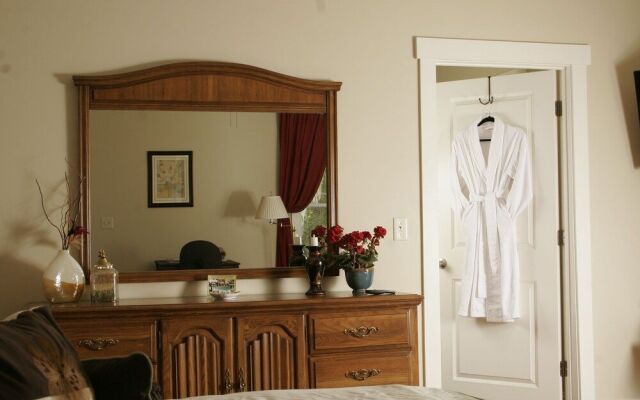 Seven Oaks Bed & Breakfast