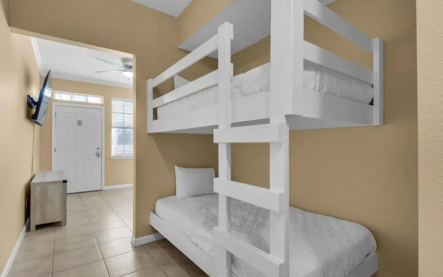 Poinciana Place #123