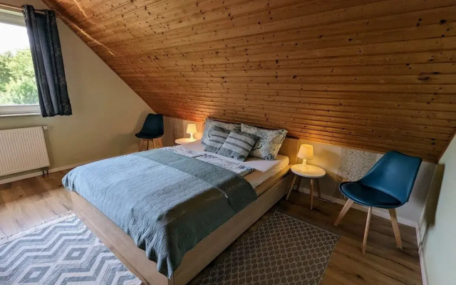 Spacious Flat in Wilhelmshof near Lake