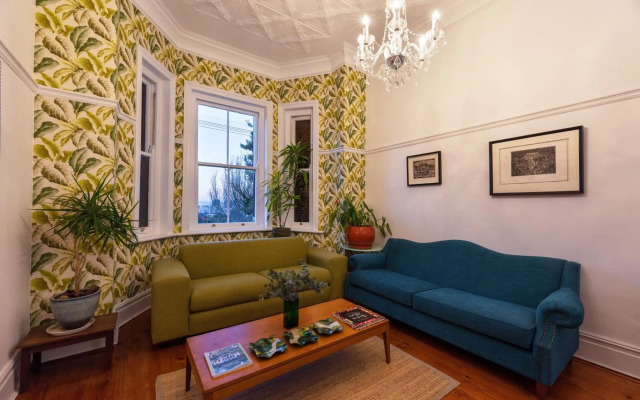 Esperanza Guest House