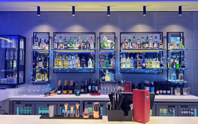 Spark by Hilton Luton