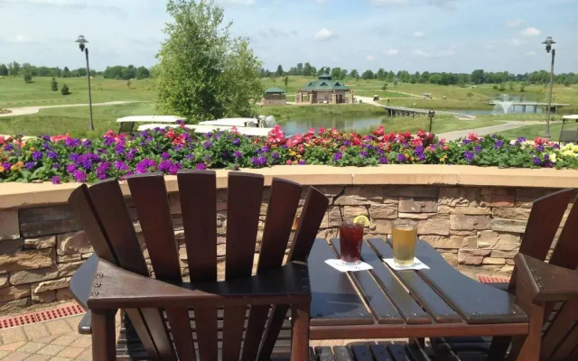 Mystic Lake Casino Hotel