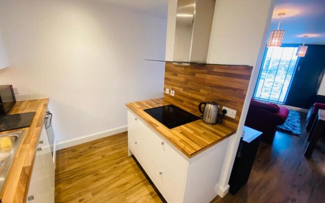 Stewart St James Walk Apartment