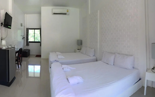 The Lighthouse Resort At Chanthaburi