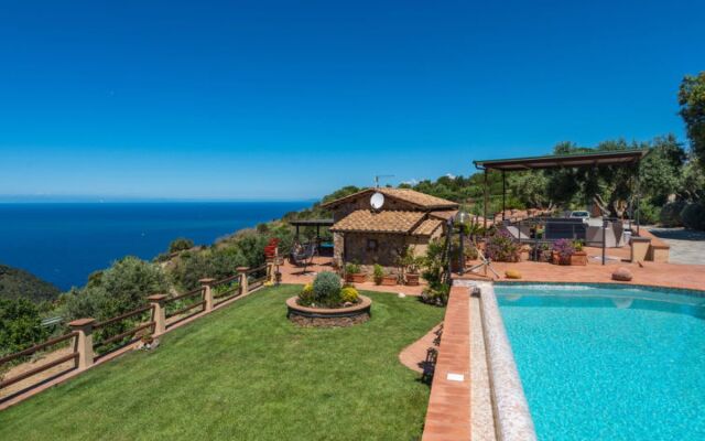 Villa  Monte Argentario