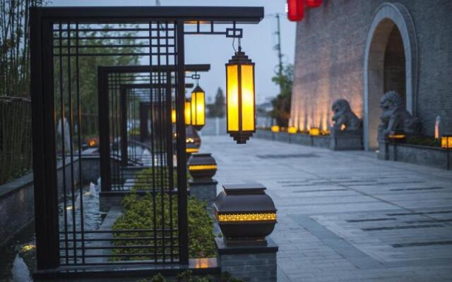 Himalayas Nantong Hotel