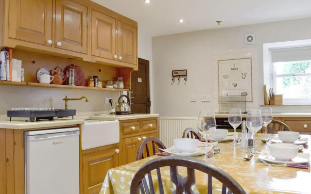 Cam Cottage