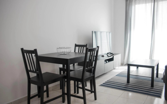 Renovated one bedroom apartment in Paphos with pool