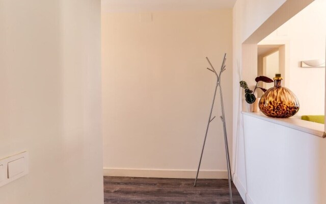 Design 2bed in the Heart of Gracia