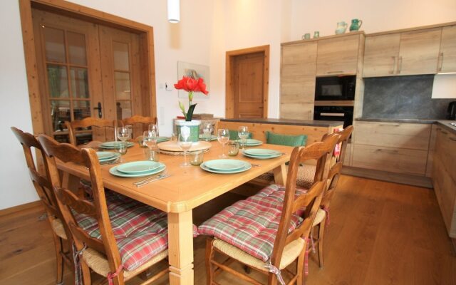 Charming Chalet in Hinterthal With Sauna