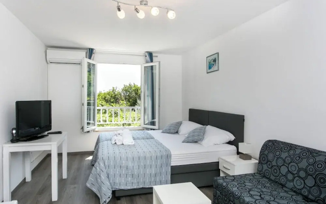 Apartment Tetepave