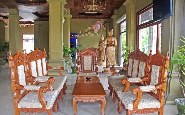 Royal Naypyitaw Hotel