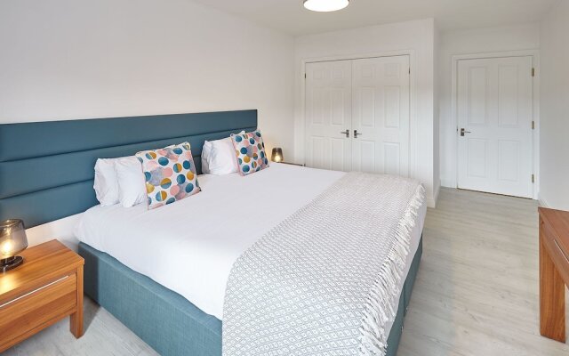 Host Stay Shipwrights Eskape