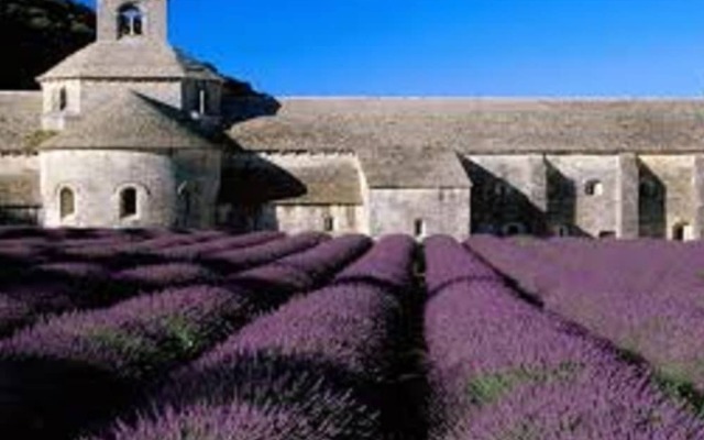 Holiday Home Near the Historic Center of Avignon