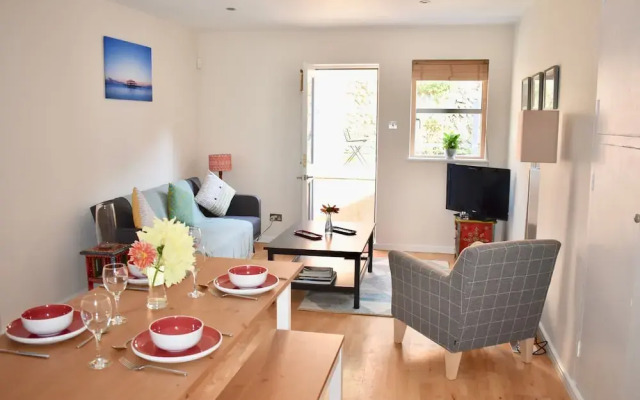 2 Bedroom House in Hanover