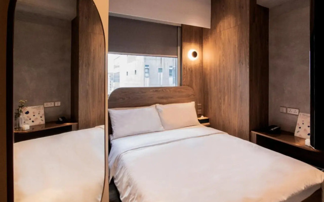 Hillwood House Hotel