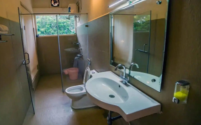 Casuarina Bay Beach Resort