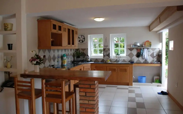 Vi-la Homestay Café