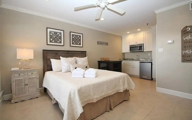 505 Sunsuite