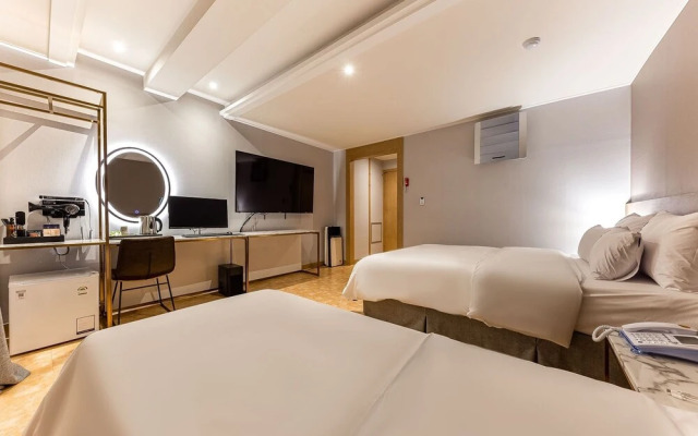 Yongin Singal Sangsang Hotel 1
