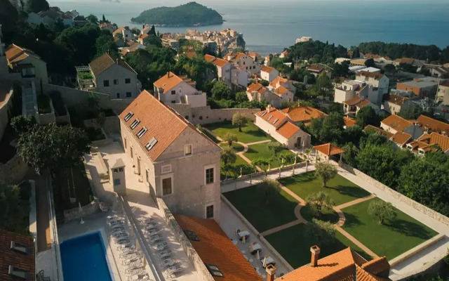 Palace Natali