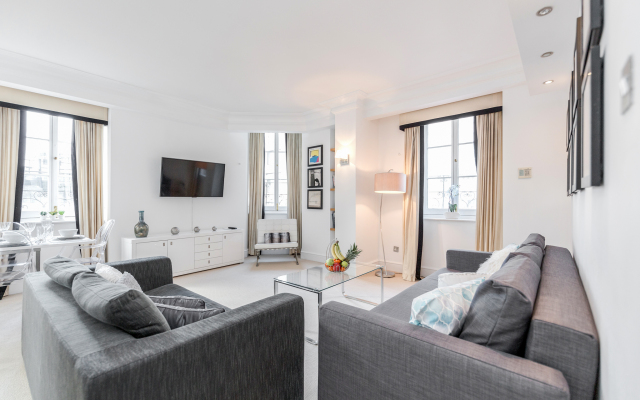 Outstanding Trafalgar Penthouse, sleeps 8