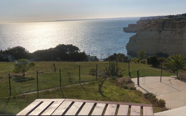 Apartment With one Bedroom in Carvoeiro, With Wonderful sea View and Furnished Balcony - 50 m From the Beach