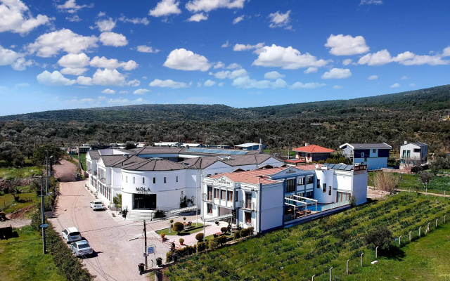 Ebruli Otel Cunda