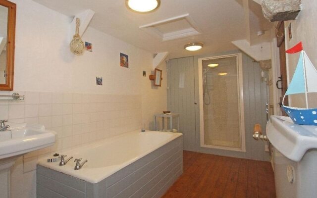 Tewennow Cottage