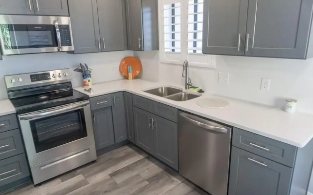 Gulf Winds East #1- Mira-marr's Emerald