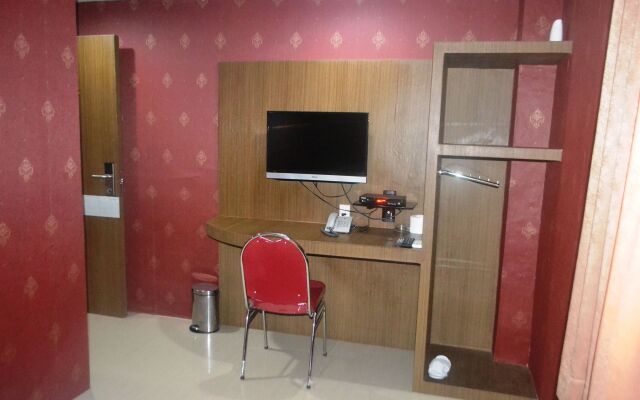 OYO 2574 Z Suites Hotel