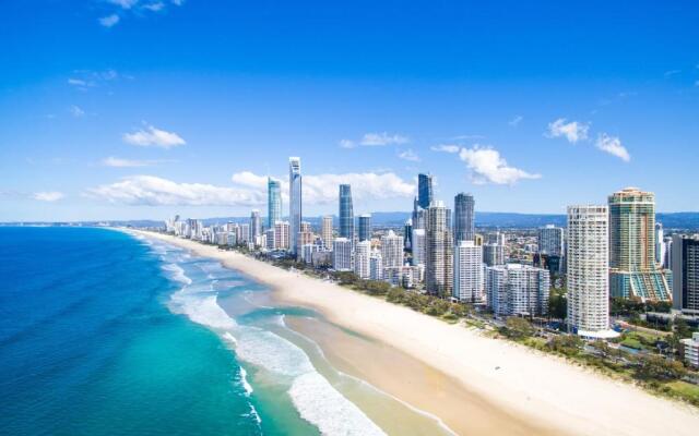 Circle On Cavill Surfers Paradise Apartments-Holiday Paradise