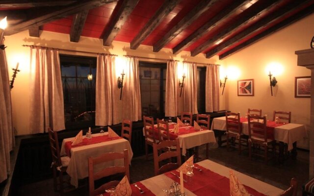 Le Coucou Hotel & Restaurant