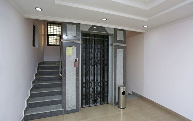 OYO 1108 Hotel Saraswathi Residency
