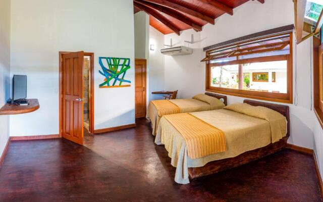Nana Juana Hotel & Marina
