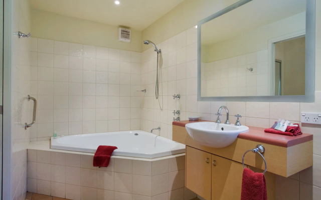 Tathra Beach House Apartments