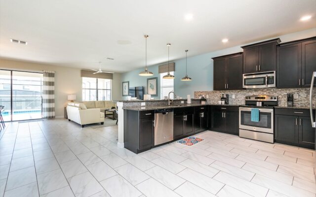 1512 Rolling Fairway Drive