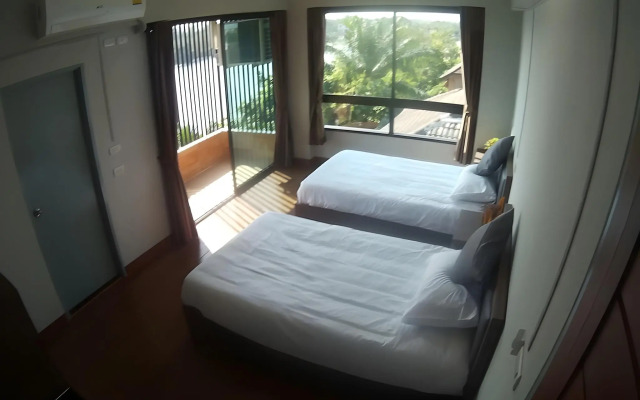 Na Siri Lakeview