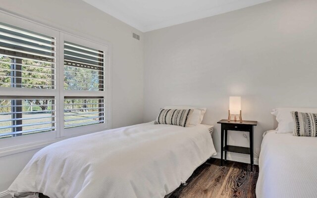 Your Luxury Escape - Paul's Farmhouse