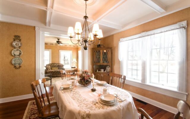 Maple Shade Bed & Breakfast