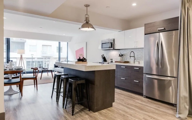 Best DTLA Location. Everything Walking Distance!