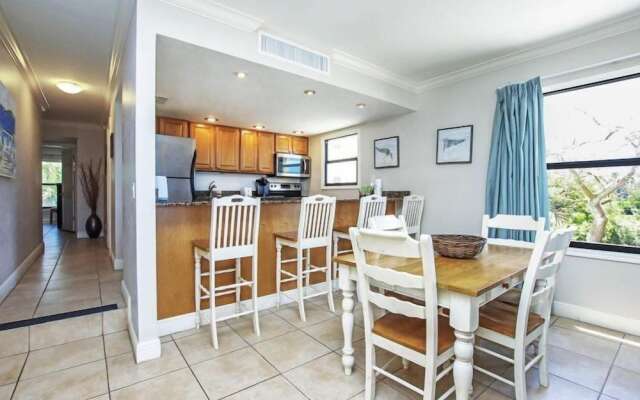 South Seas Beach Villa 2001