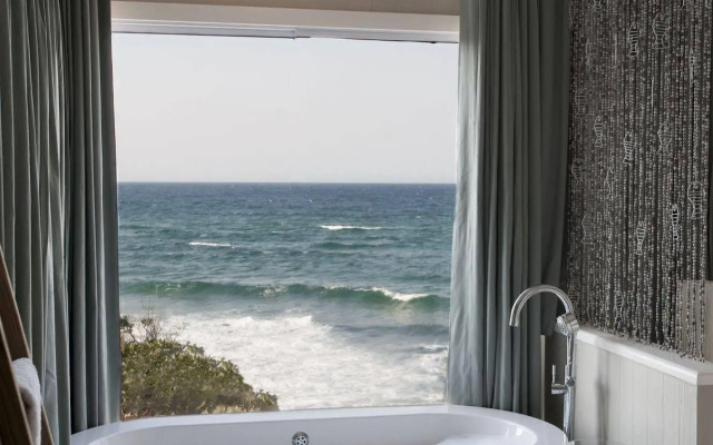 White Pearl Resorts
