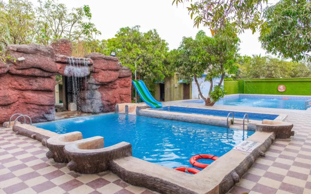 Daksh Resort And Amusement Park