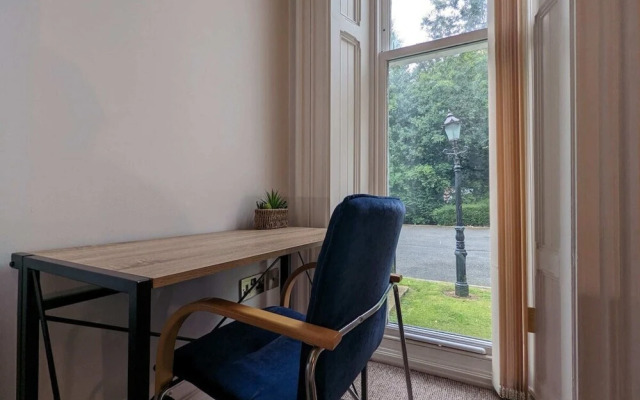 Stunning Period Property, 1BD Flat - Manchester!